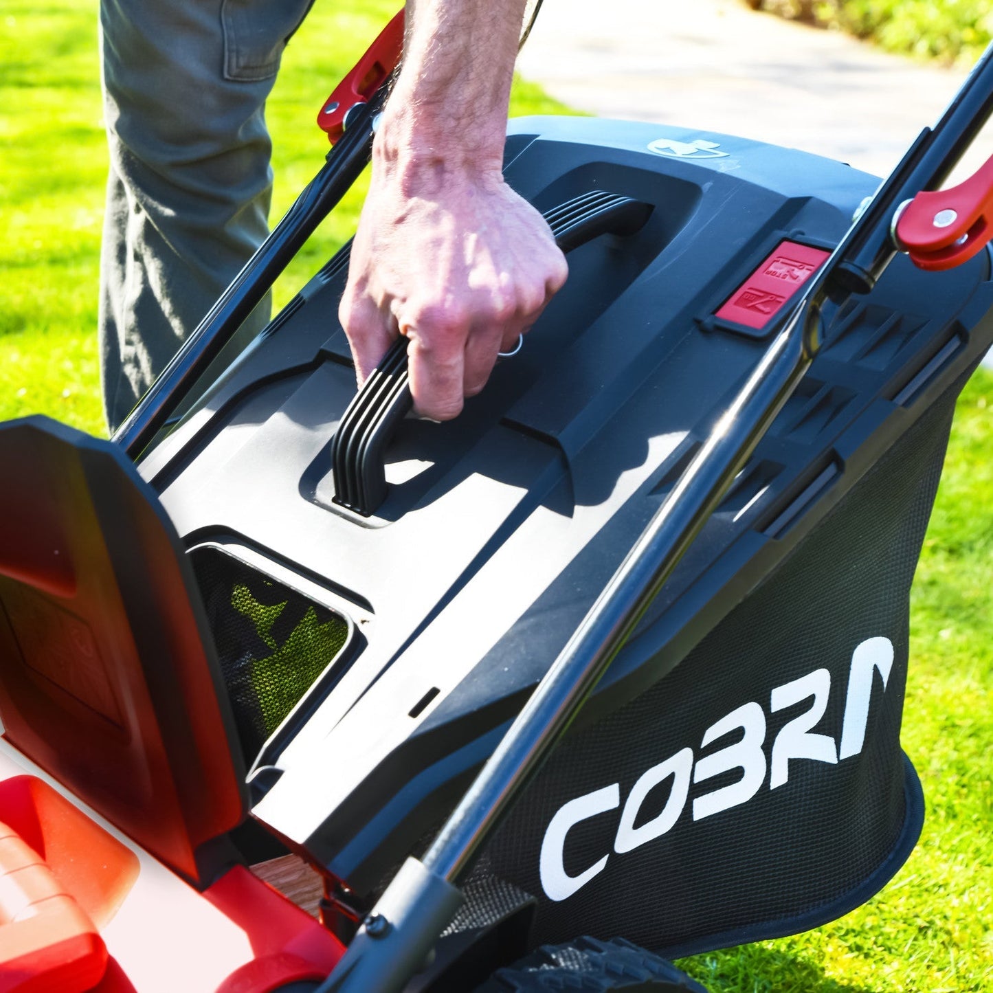 Cobra MX3440VX 13" 40V Cordless Lawnmower