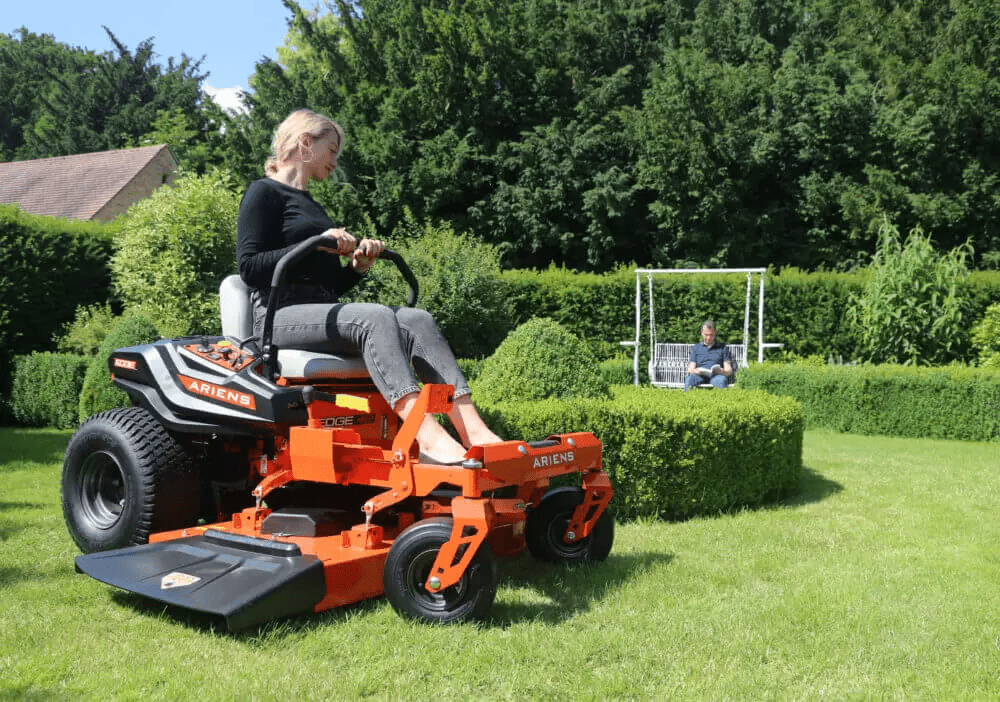 Ariens Edge 107cm (42") Zero Turn Lawn Tractor