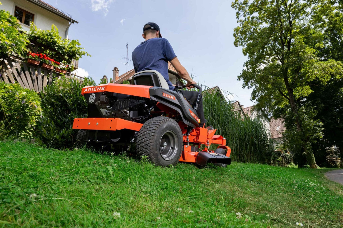 Ariens Edge 86cm (34") Zero turn Tractor