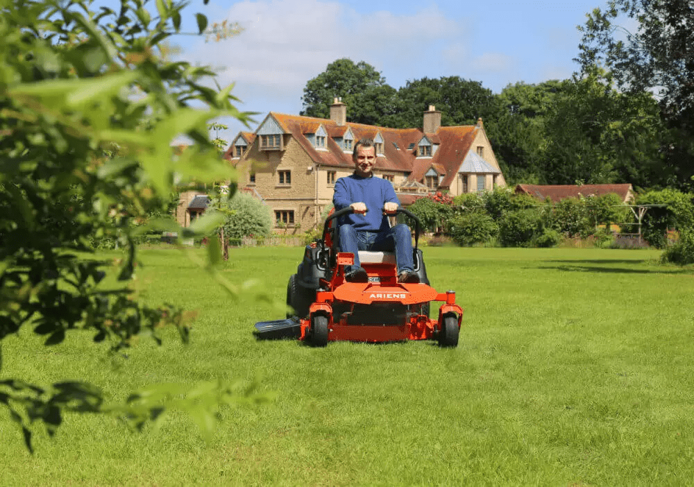 Ariens Ikon X 107cm (42") Zero turn Lawn Tractor