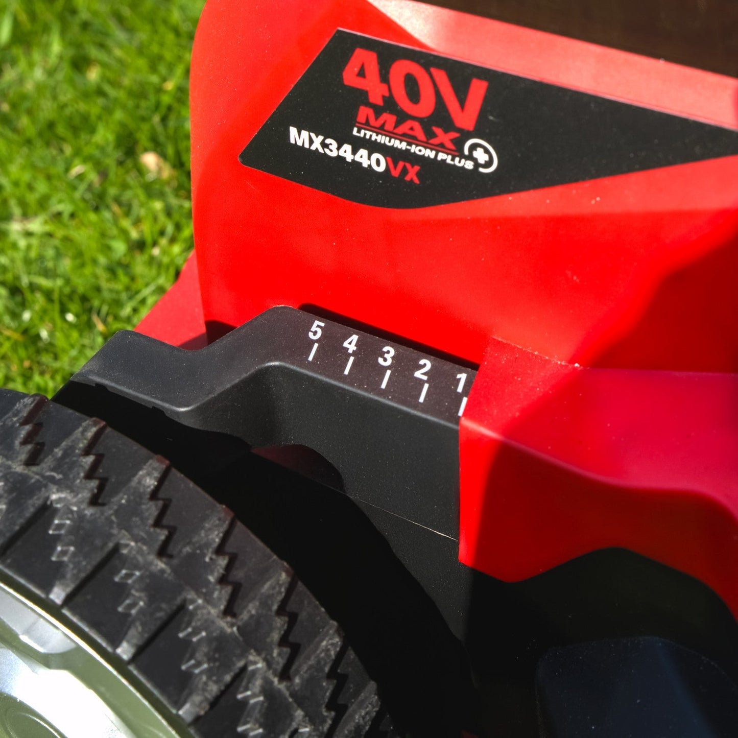 Cobra MX3440VX 13" 40V Cordless Lawnmower