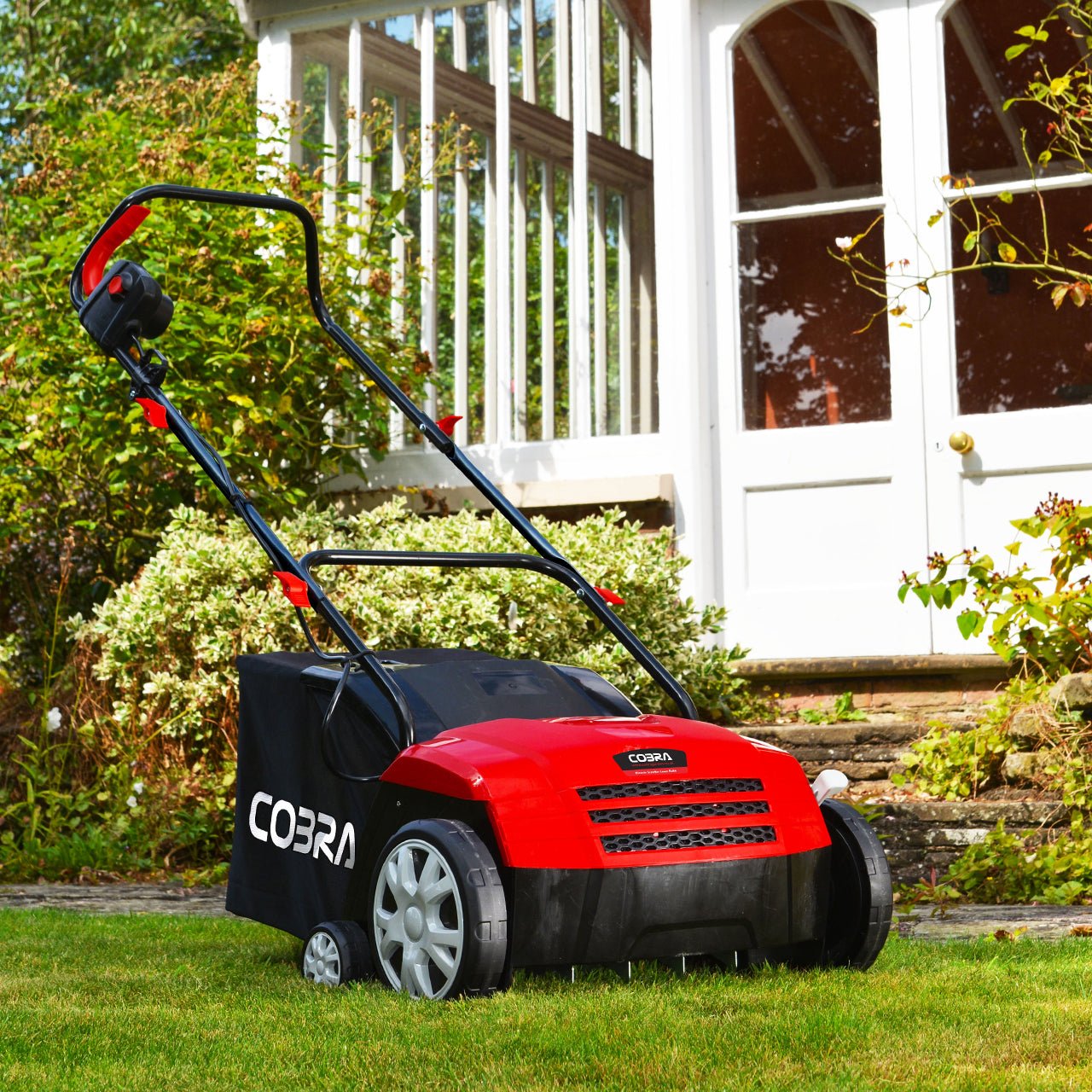 Cobra SA32E 13" Electric Scarifier & Aerator