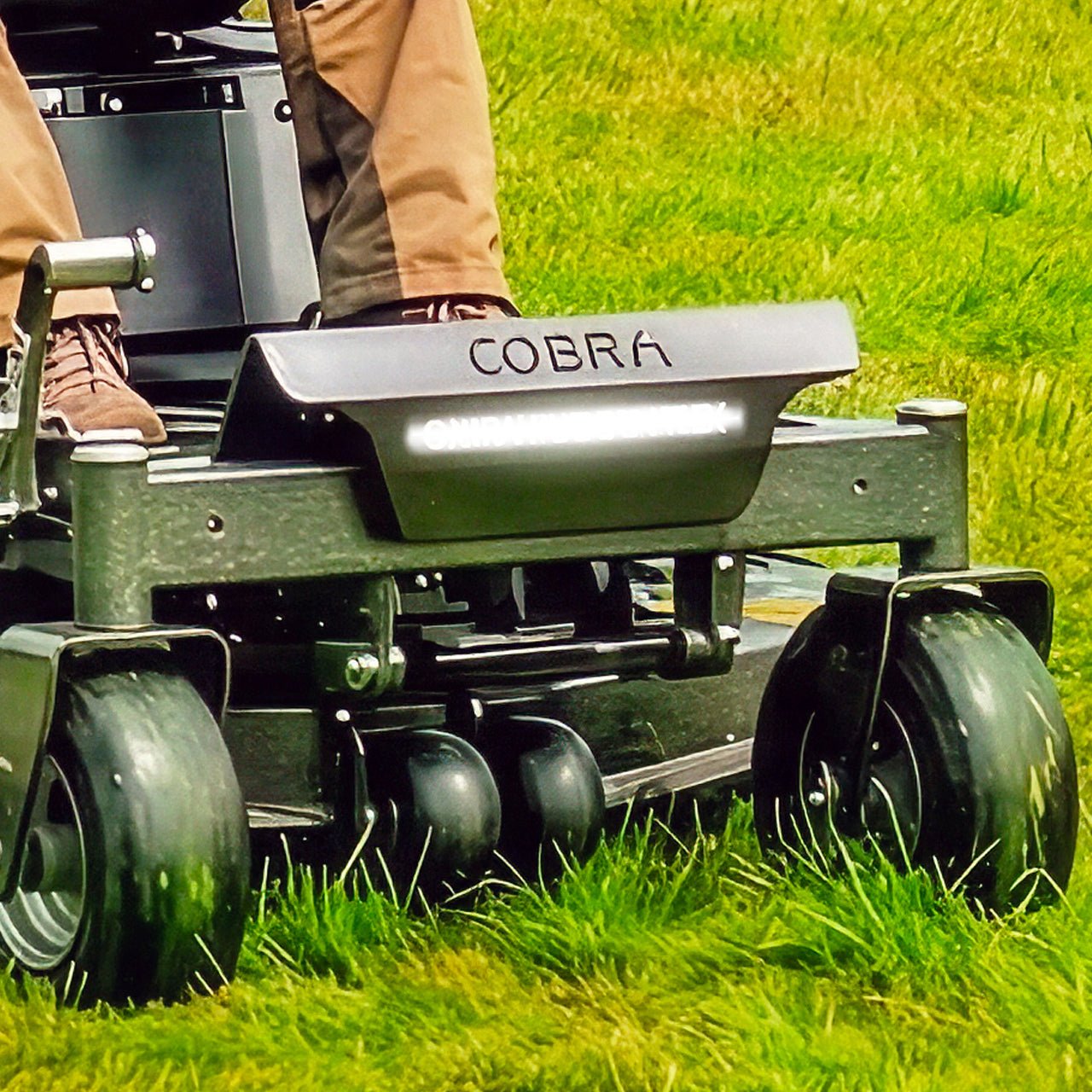 Cobra ZTR50L 50" Zero-Turn Ride-On Mower
