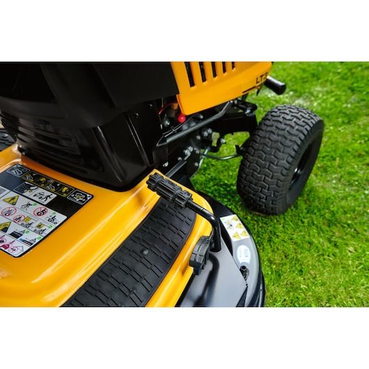 Cub Cadet LT3 PR105 Force Series 105cm 41" Lawn Tractor