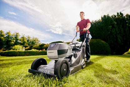 Hayter Harrier 41 Pro Rear Roller 60V Battery Mower