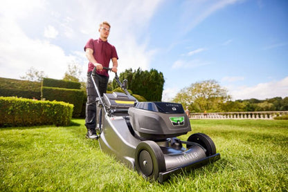 Hayter Harrier 48 Pro Rear Roller 60V Battery Mower
