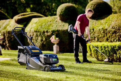 Hayter Harrier 48 Pro Rear Roller 60V Battery Mower