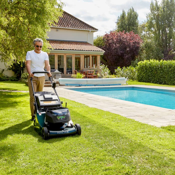 Hayter Harrier 56 Variable Speed Rear Roller 60V Battery Mower