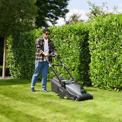 Hayter Hawk 43 AutoDrive 60V Battery Lawn Mower Kit