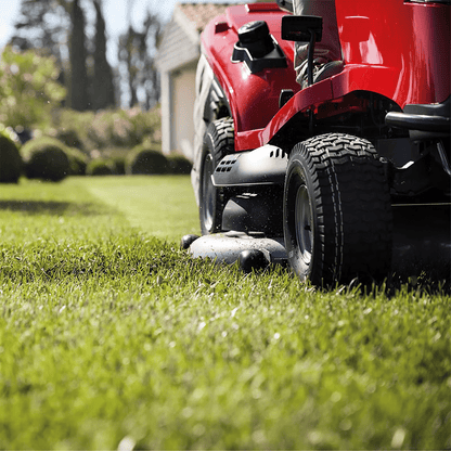 Honda HF 2625 HTE 122cm (48") Premium Lawn Tractor with Versamow Mulching and Electric Empty