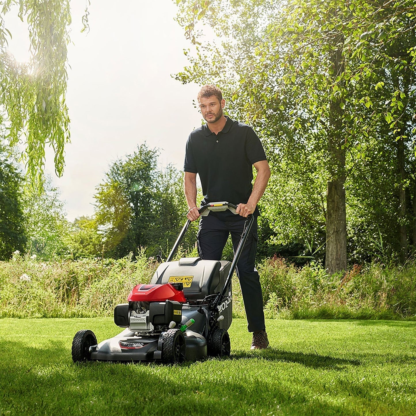 Honda HRN 536 VY 53cm (21") Variable Speed Petrol Lawn Mower with Versamow Mulching & Roto-Stop
