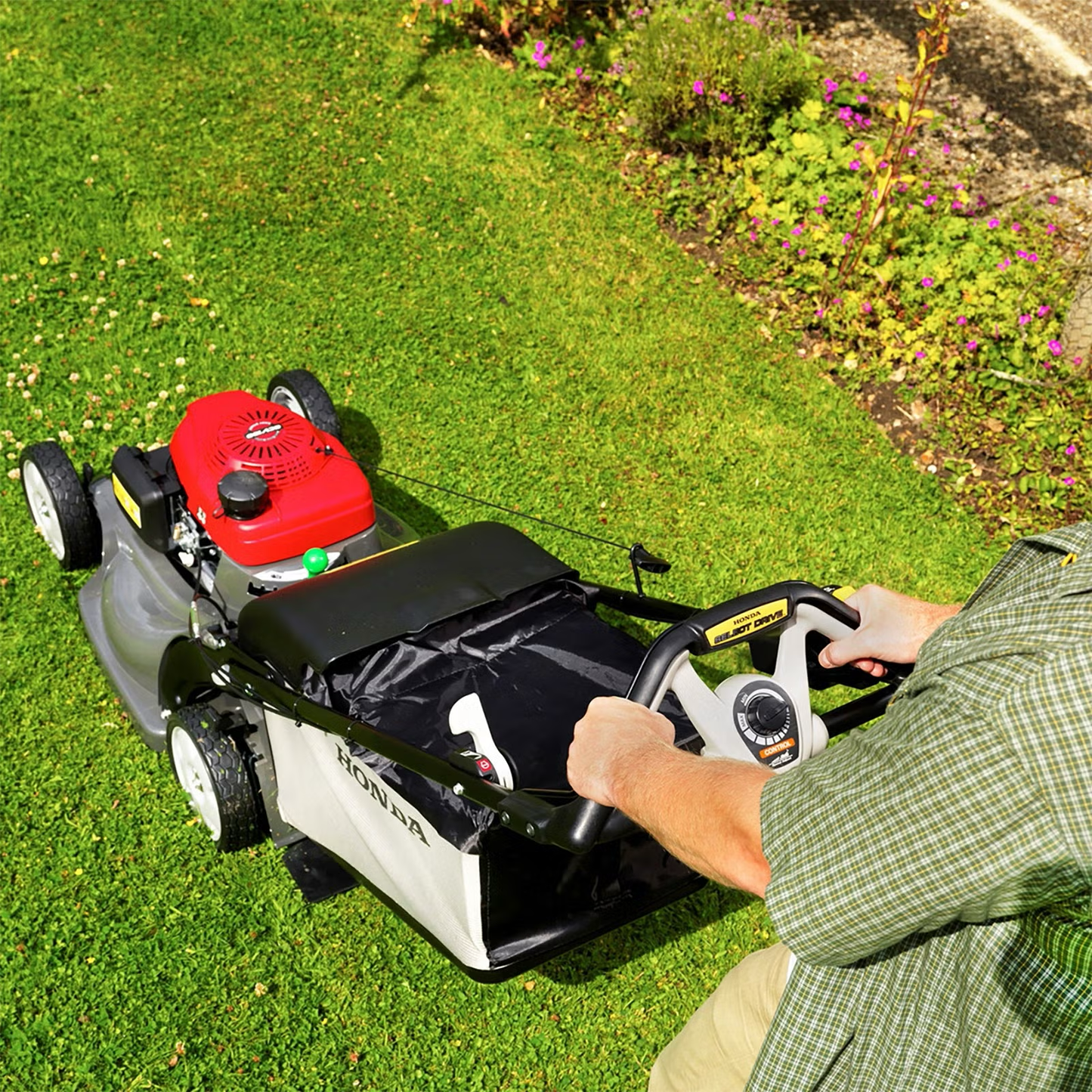 Honda HRX 537 VY 53cm (21") 4 Wheel Variable Speed Roto Stop Mower with Versamow Mulch System