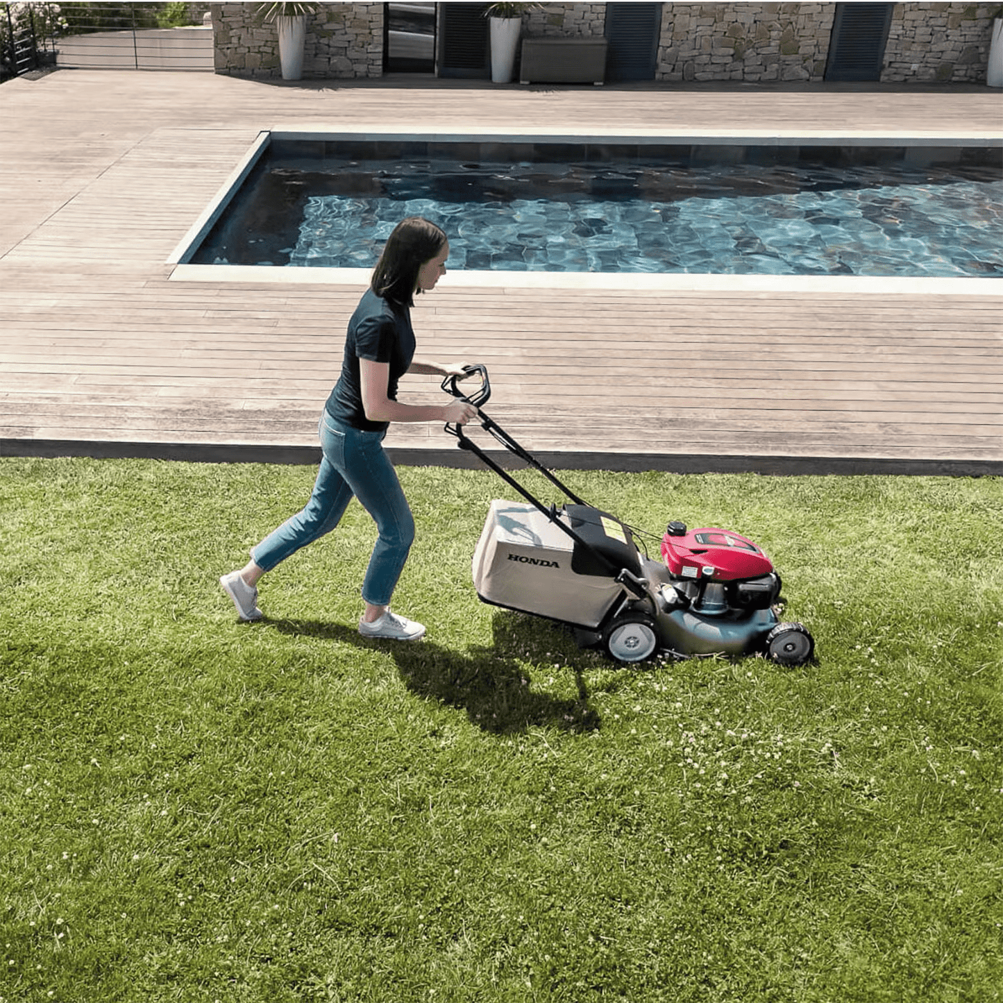 Honda Izy 46cm (18") Steel Deck Self Propelled Mower