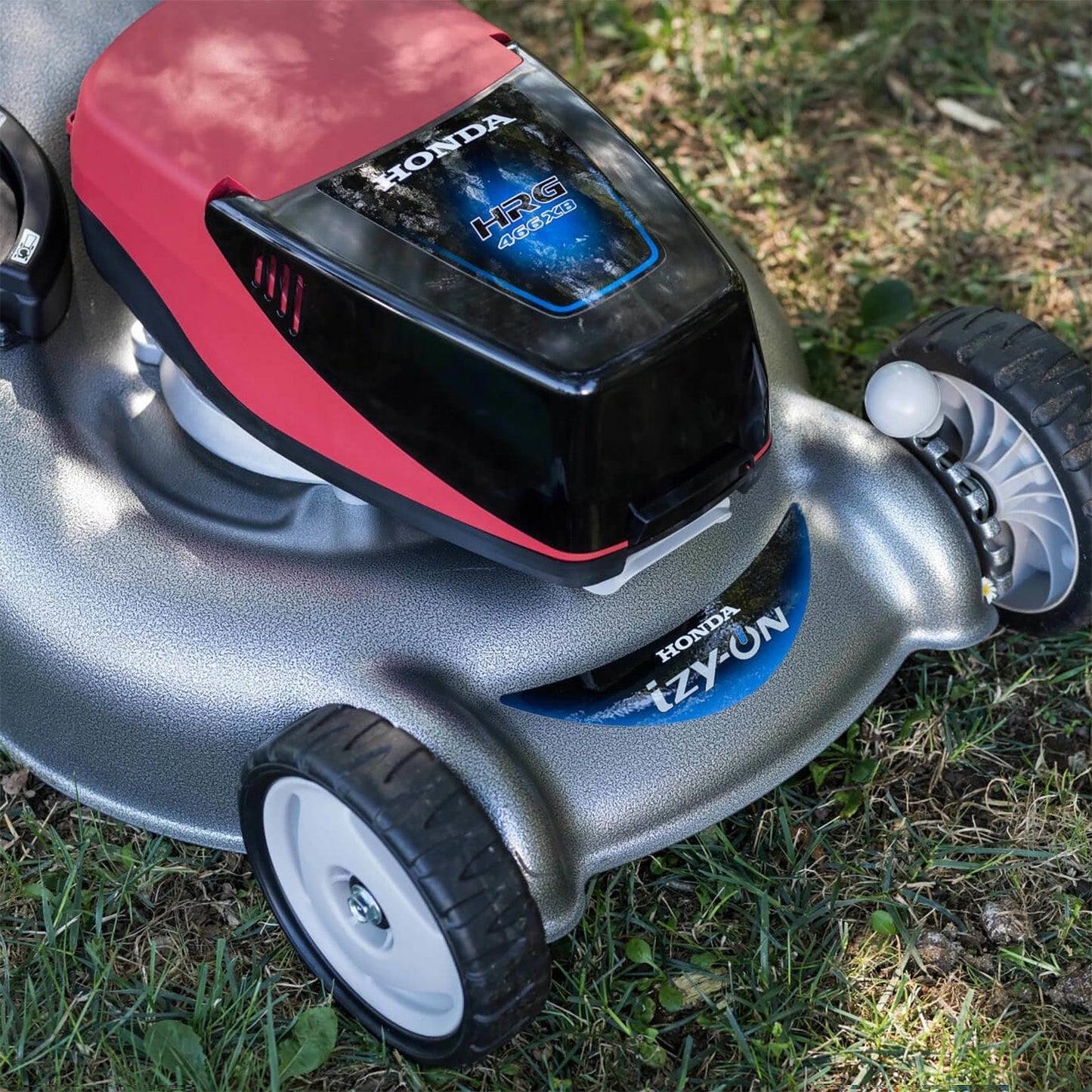 Honda Izy HRG 466 XB 46cm Cordless Lawn Mower Bundle – Cordless Blower, 6Ah Battery & Fast Charger
