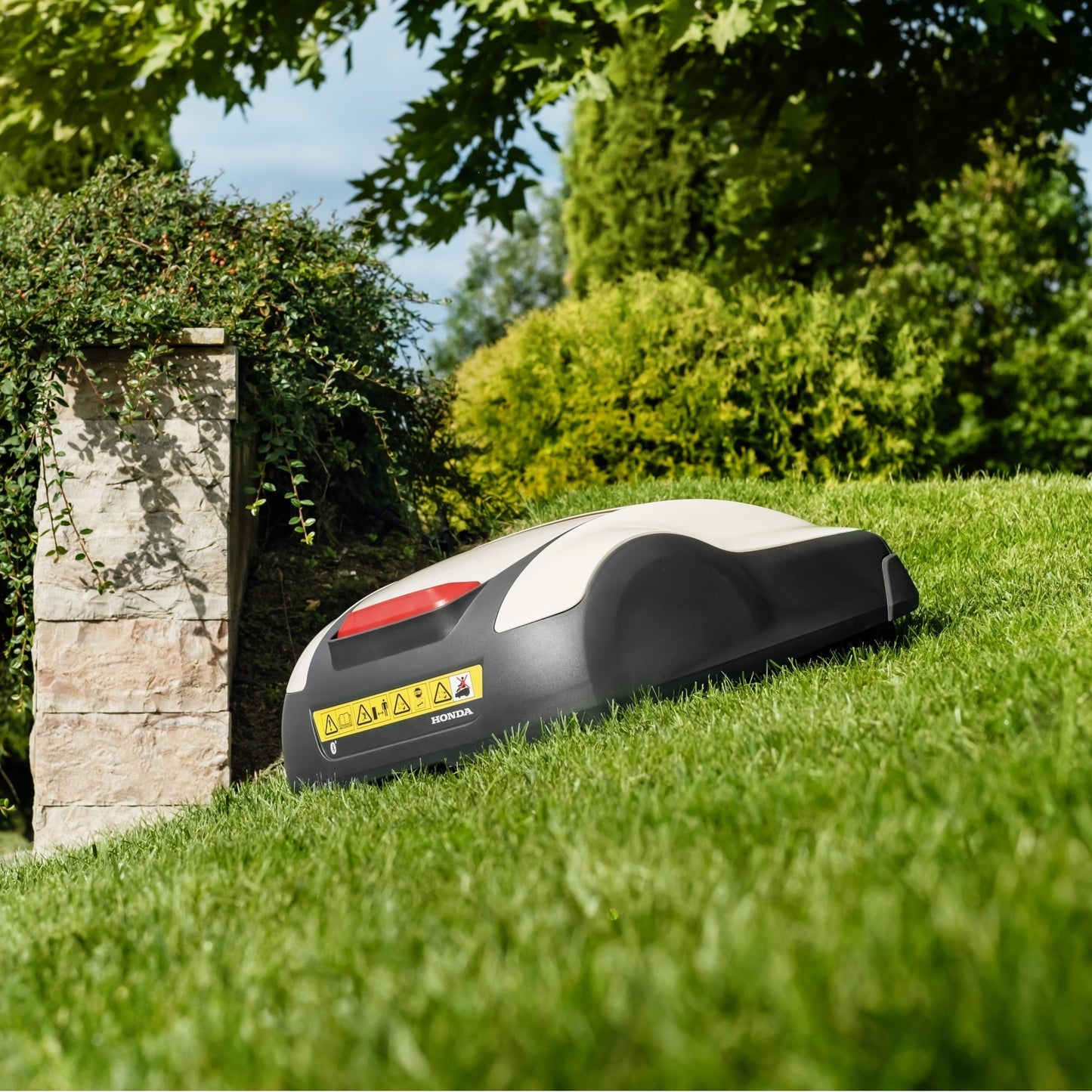 Honda Miimo 1000 Robotic Lawnmower
