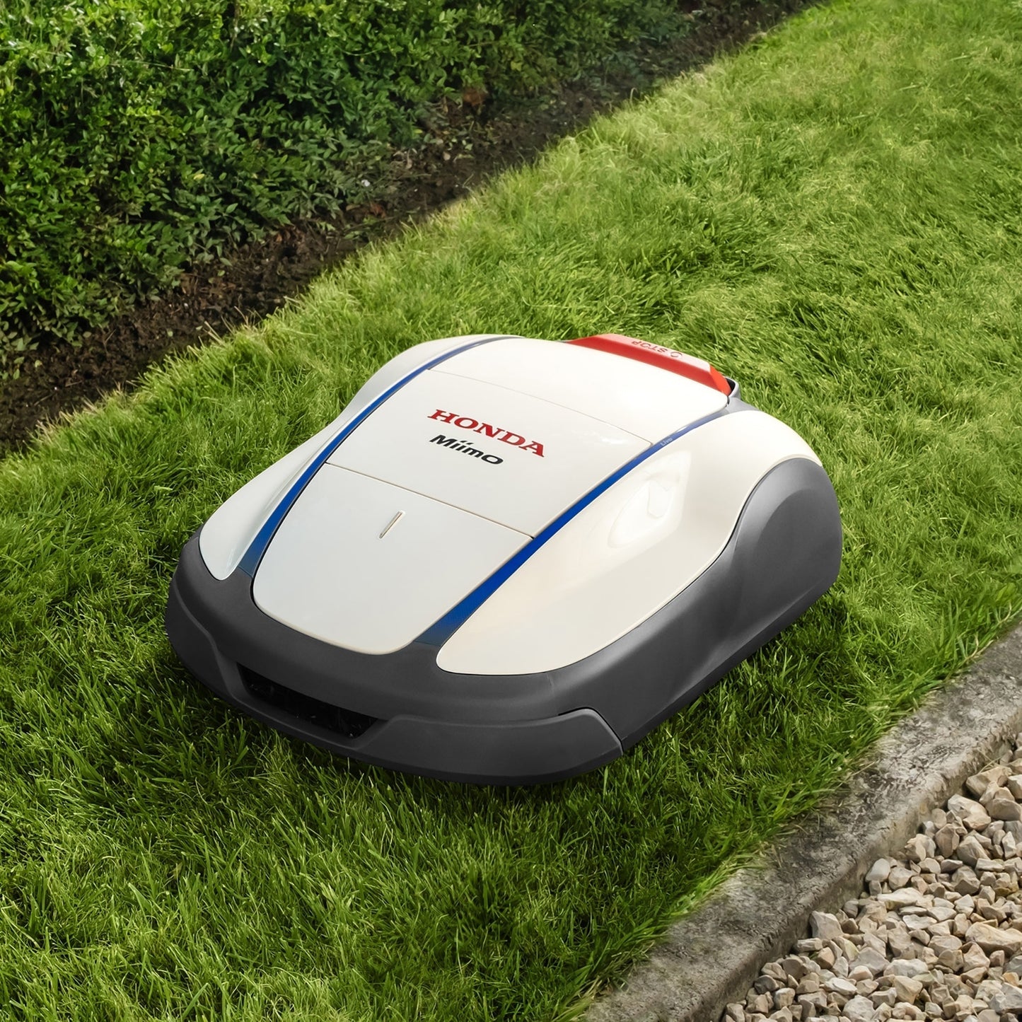 Honda Miimo 1500 Robotic Lawnmower Bundle – Installation Kit, Cordless Trimmer, 2Ah Battery & Fast Charger