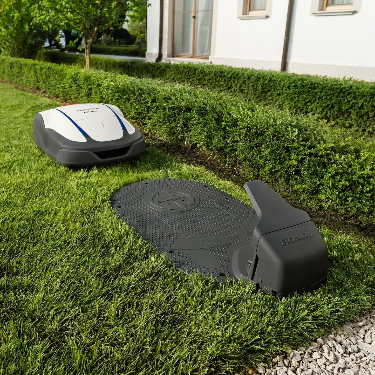 Honda Miimo 4000 Live Robotic Lawnmower