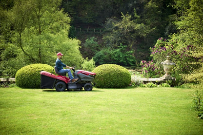 Mountfield 1738H 98cm (38") Hydrostatic Rear Collect Lawn Tractor