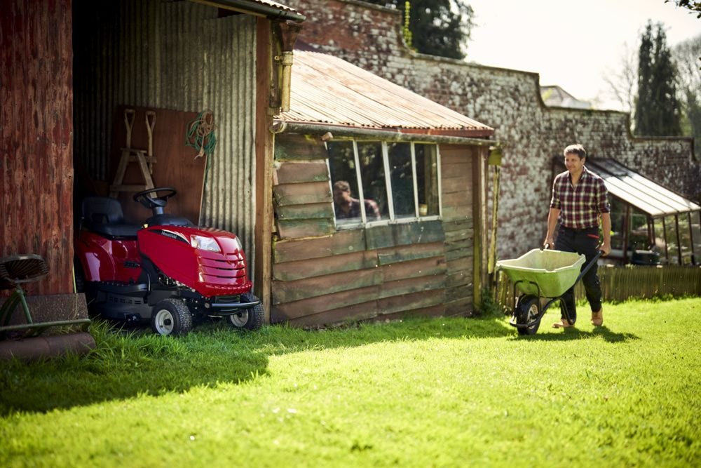 Mountfield MTF84M 84cm (33") 5 Speed Rear Collect Lawn Tractor