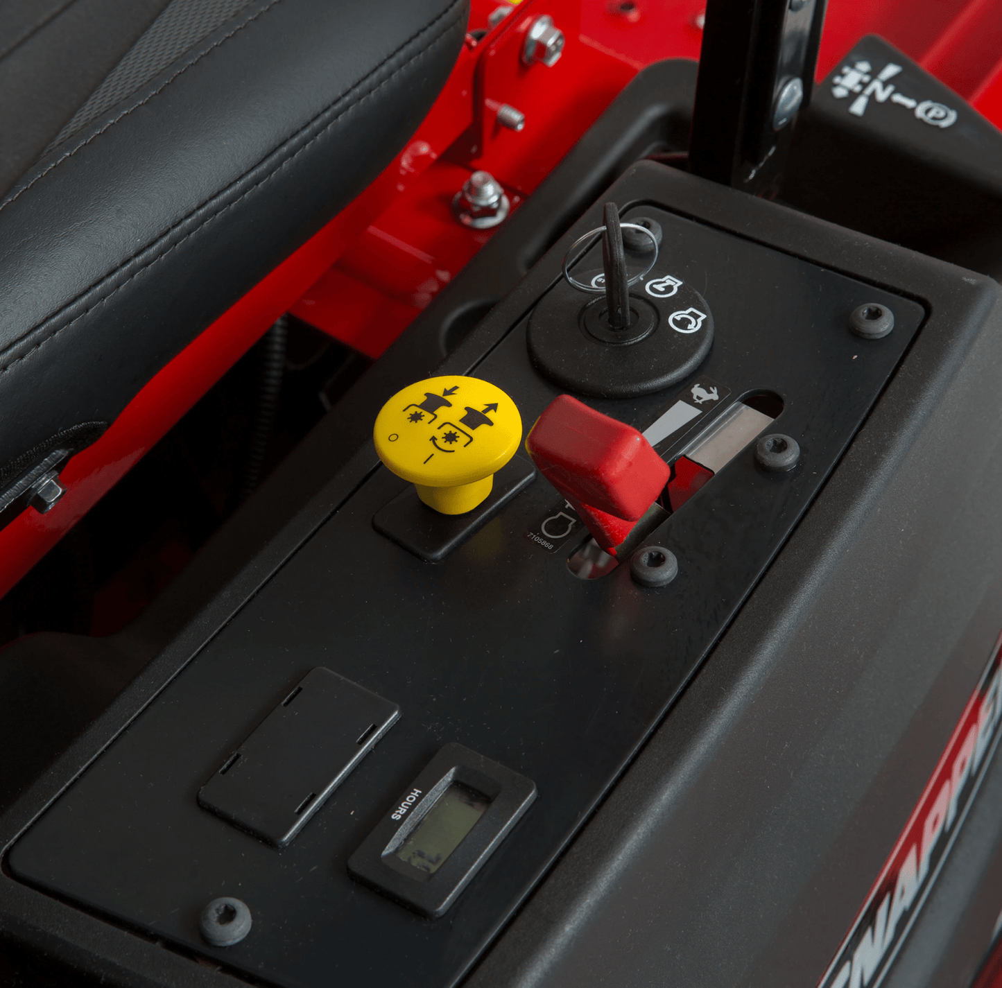 Snapper ZTX350 132cm (52") Rear Discharge Zero Turn Tractor